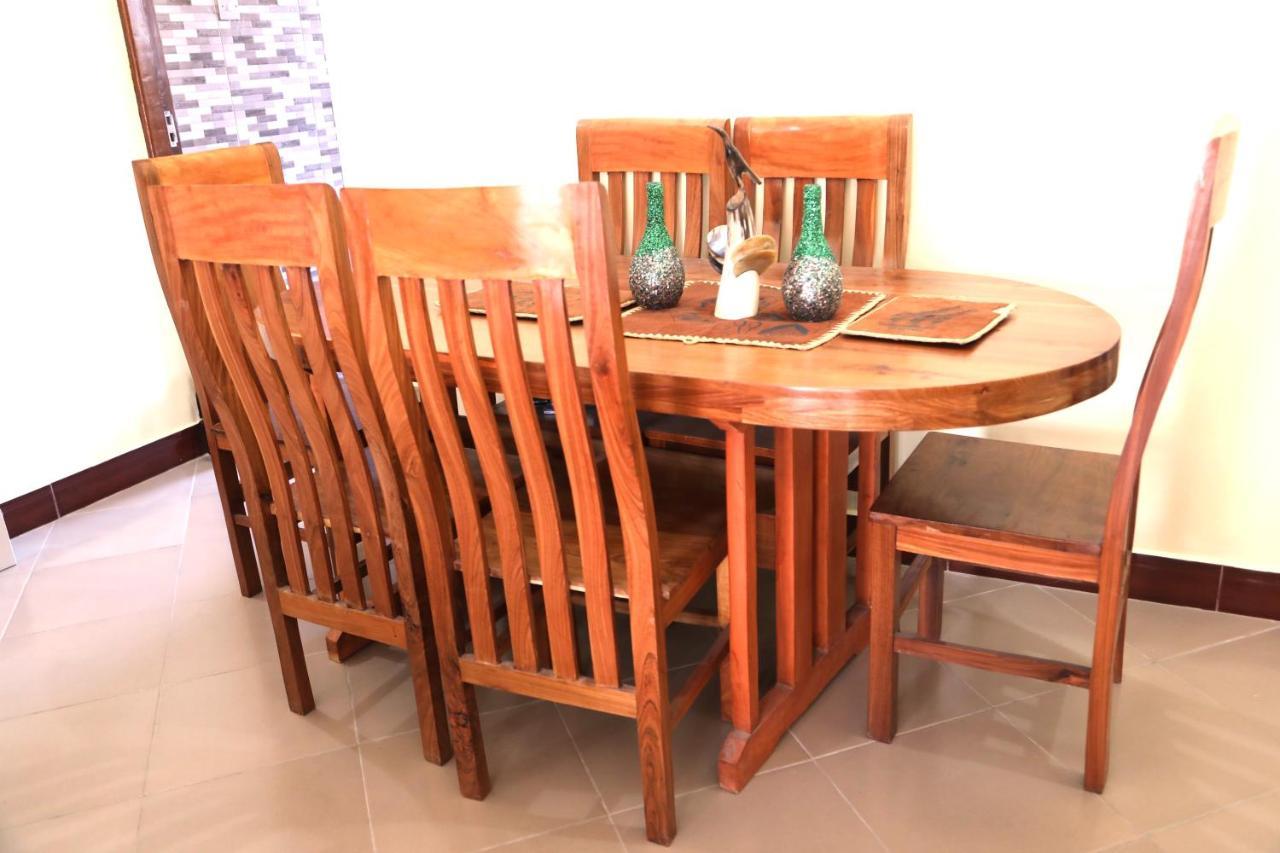 Pearl Lulu Modern Bnb Homestay Дар ес Саалам Екстериор снимка