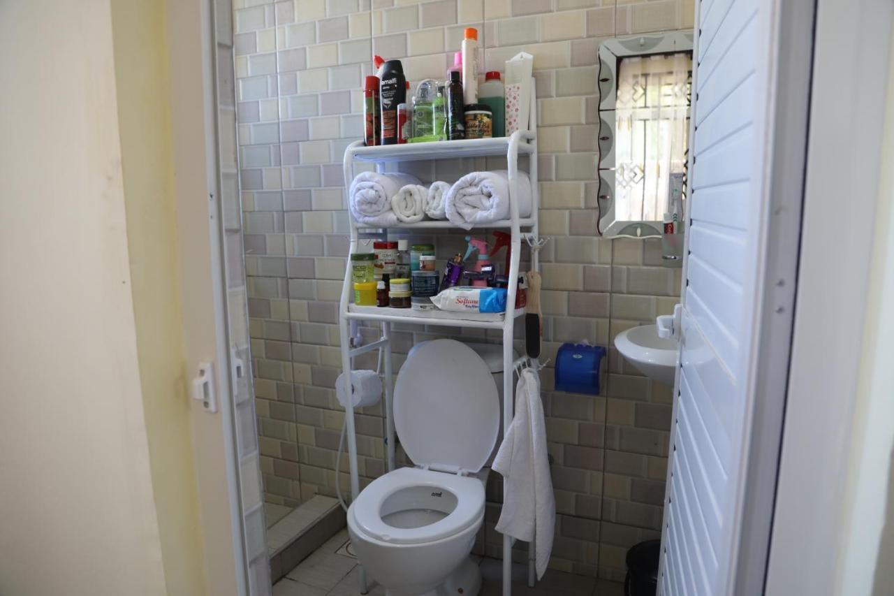 Pearl Lulu Modern Bnb Homestay Дар ес Саалам Екстериор снимка