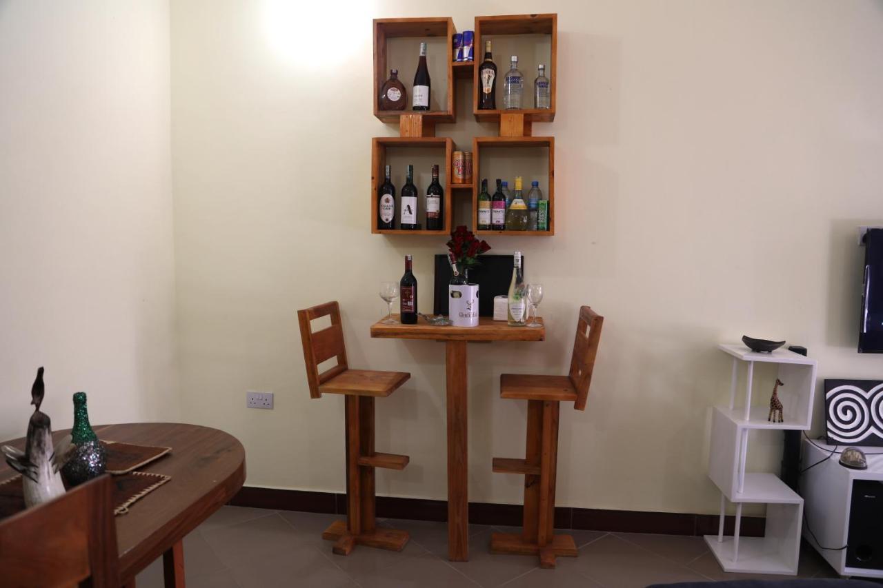 Pearl Lulu Modern Bnb Homestay Дар ес Саалам Екстериор снимка